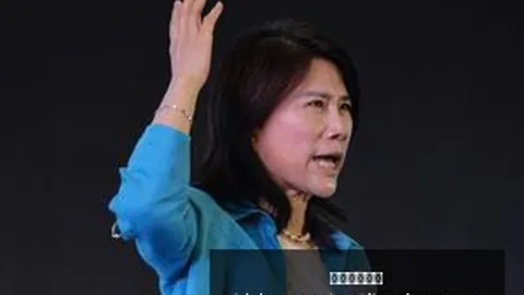 体育品牌电竞联名款，街头时尚新潮流